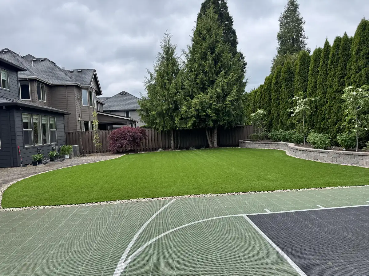 Artificial turf backyard installation in Sherwood Oregon